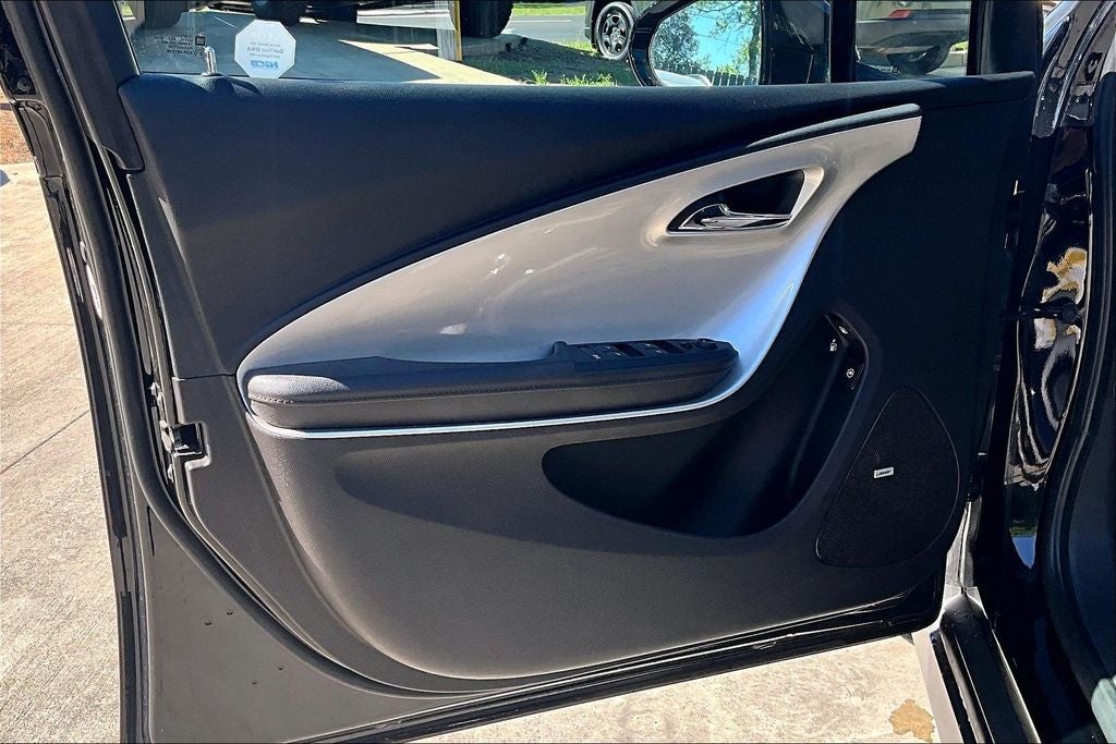 2012 Chevrolet Volt Base