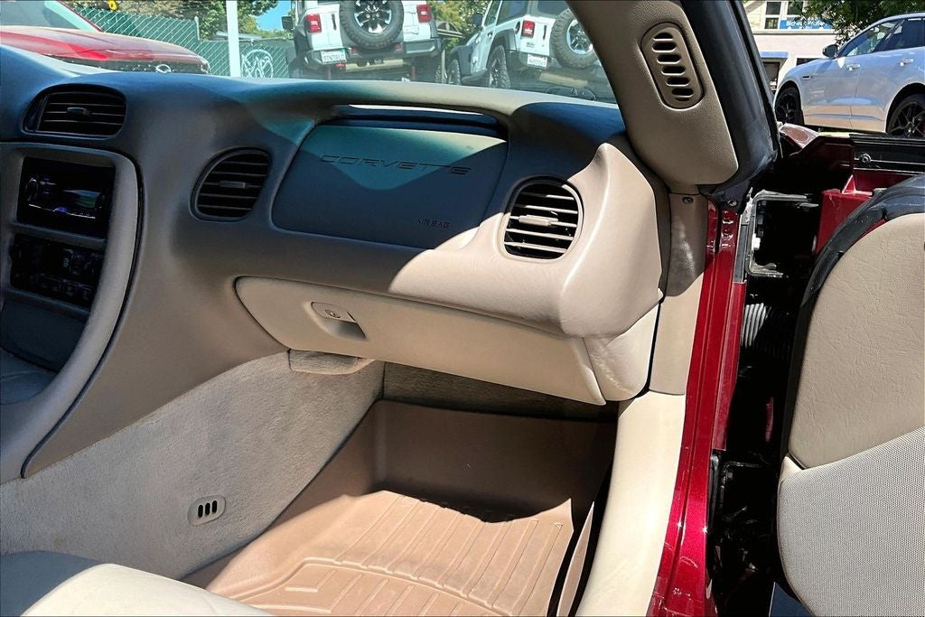 2003 Chevrolet Corvette Base