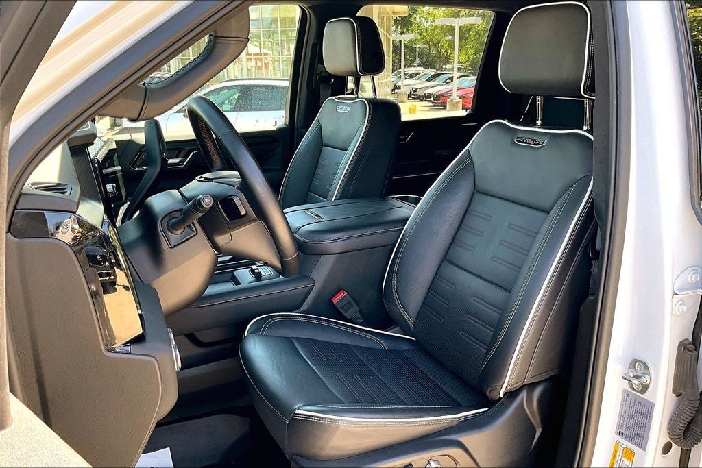 2025 GMC Sierra 2500HD AT4X