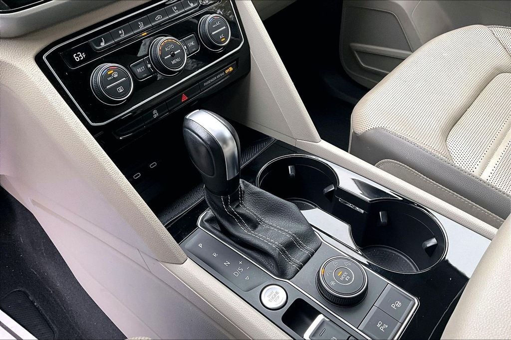 2022 Volkswagen Atlas 3.6L V6 SEL Premium R-Line