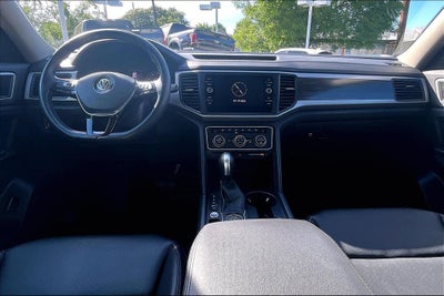 2020 Volkswagen Atlas 3.6L V6 SE w/Technology