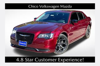 2019 Chrysler 300 Touring