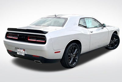 2022 Dodge Challenger SXT