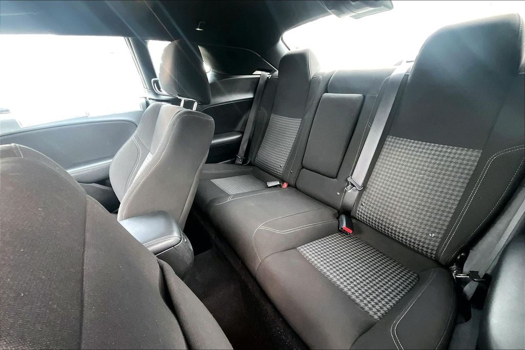 2022 Dodge Challenger SXT