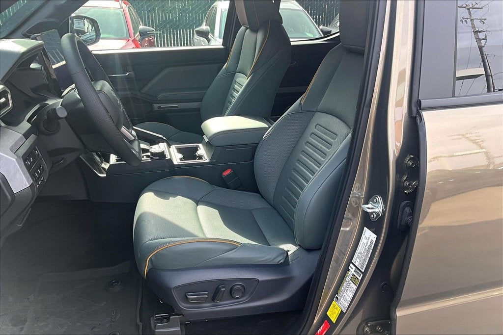 2025 Toyota Tacoma Hybrid Trailhunter