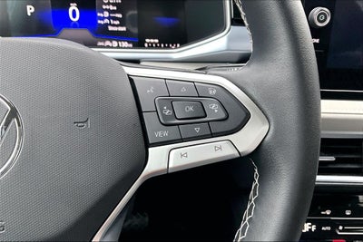 2025 Volkswagen Taos 1.5T SE