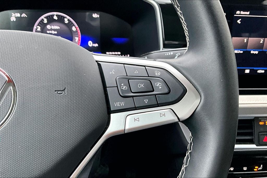 2025 Volkswagen Taos 1.5T SE