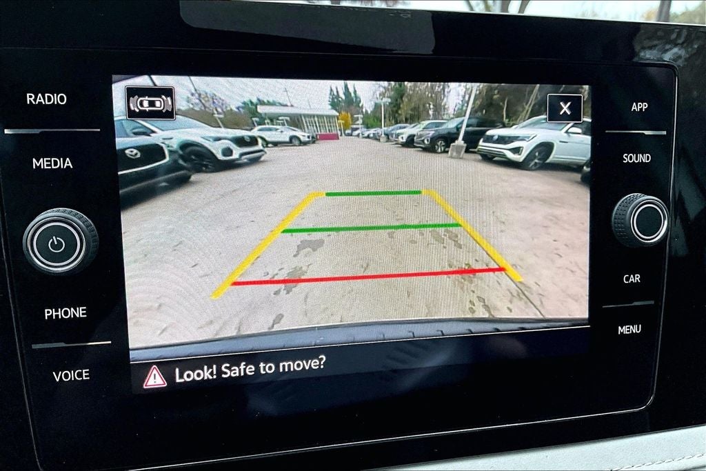 2025 Volkswagen Taos 1.5T SE