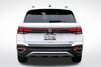 2025 Volkswagen Taos 1.5T SE