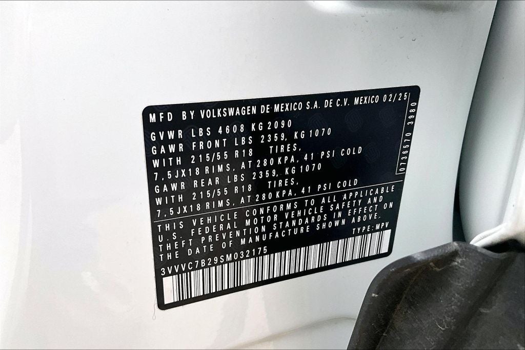 2025 Volkswagen Taos 1.5T SE