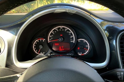 2013 Volkswagen Beetle 2.0 TSi