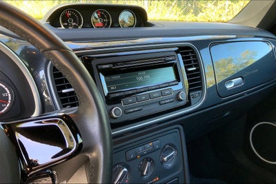 2013 Volkswagen Beetle 2.0 TSi