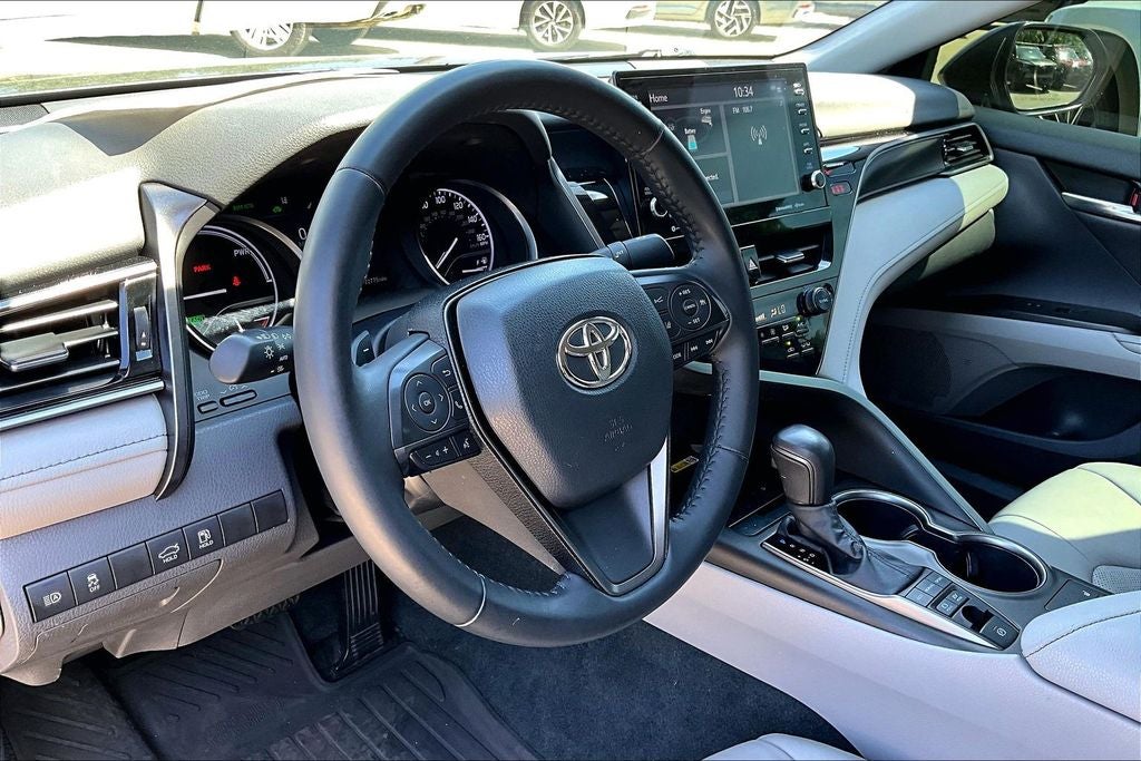 2023 Toyota Camry Hybrid XSE