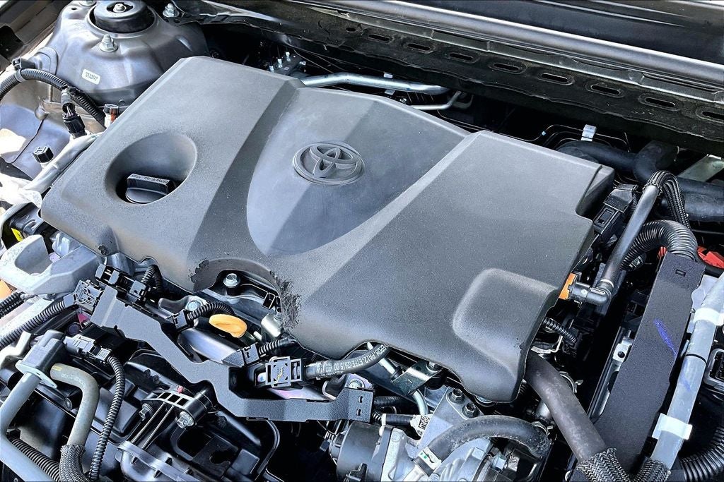 2023 Toyota Camry Hybrid XSE