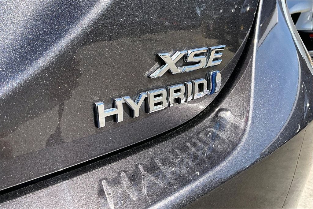 2023 Toyota Camry Hybrid XSE