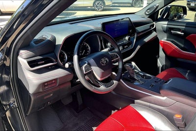 2023 Toyota Highlander XSE