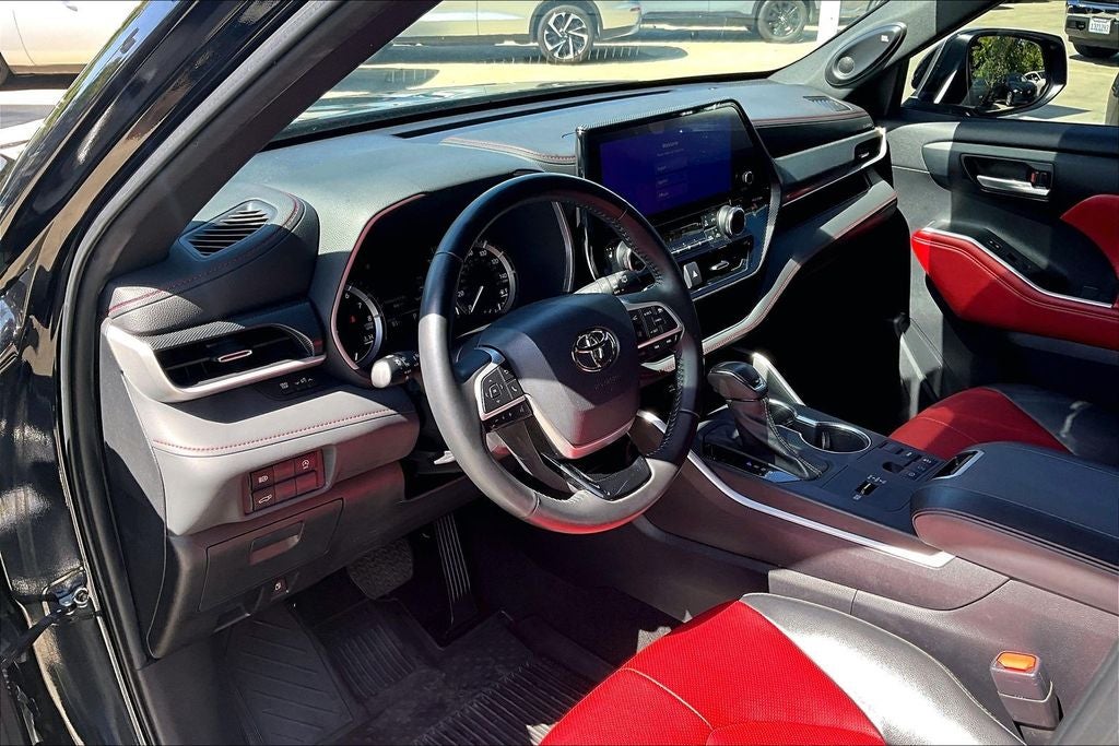 2023 Toyota Highlander XSE