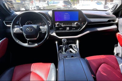 2023 Toyota Highlander XSE