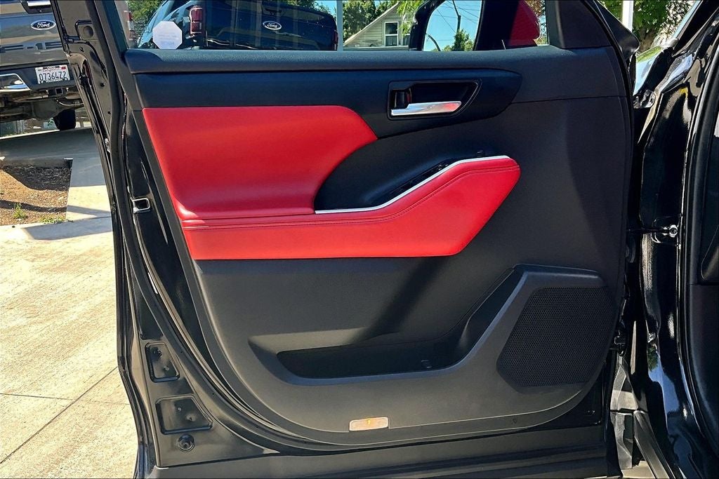 2023 Toyota Highlander XSE