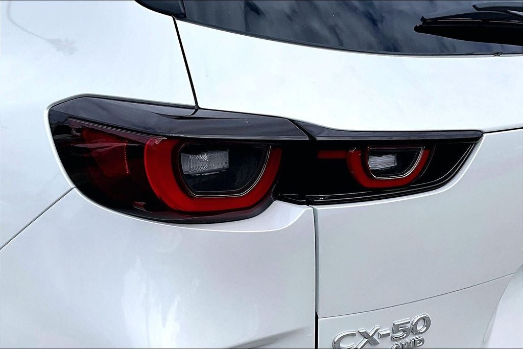 2026 Mazda Mazda CX-50 Hybrid Premium AWD