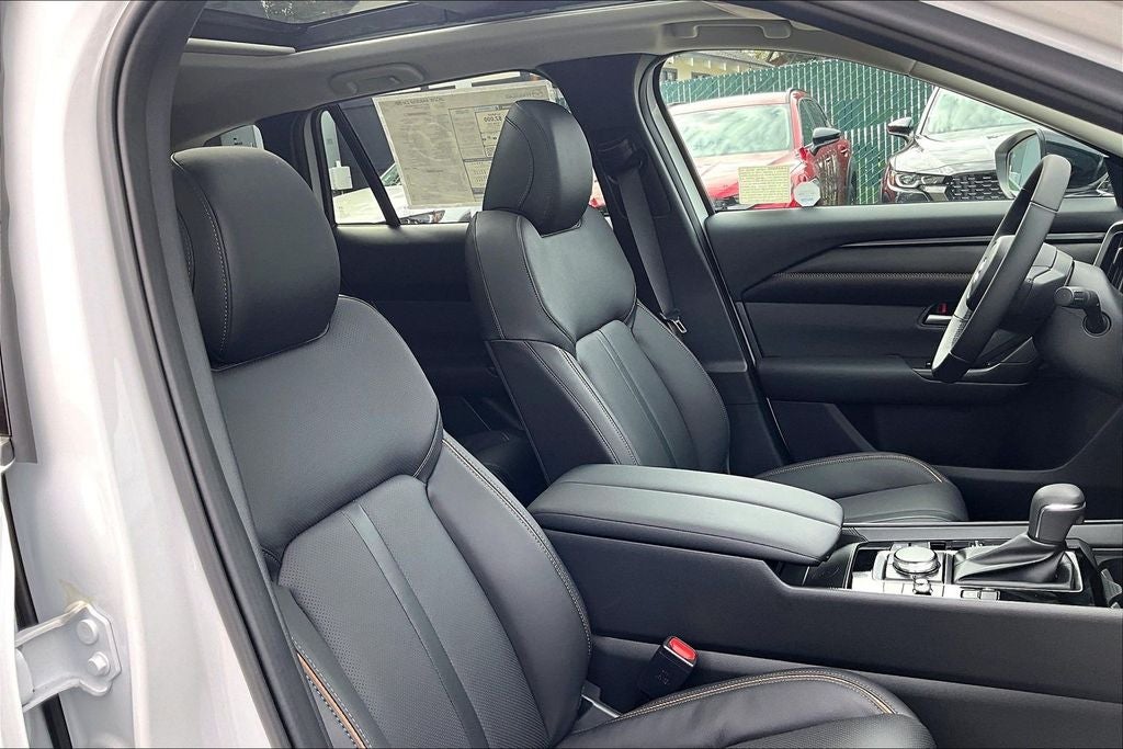 2026 Mazda Mazda CX-50 Hybrid Premium AWD