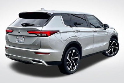 2024 Mitsubishi Outlander PHEV SE