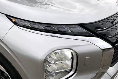 2024 Mitsubishi Outlander PHEV SE