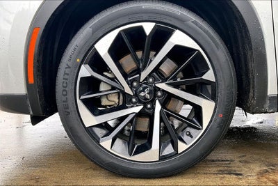 2024 Mitsubishi Outlander PHEV SE