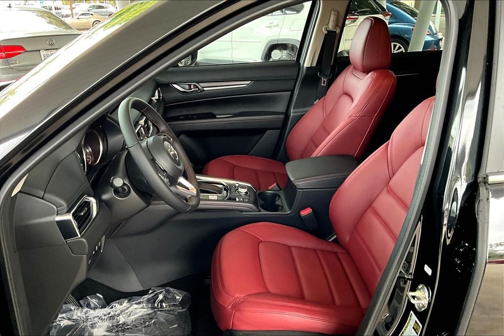 2025 Mazda Mazda CX-5 2.5 S Carbon Edition AWD