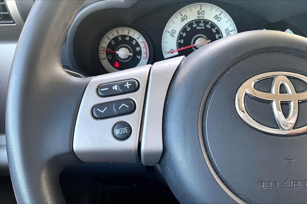 2011 Toyota FJ Cruiser Base