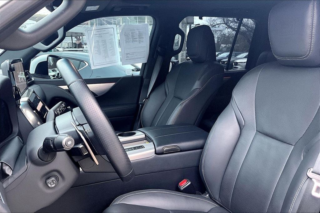 2024 Lexus LX 600 F SPORT