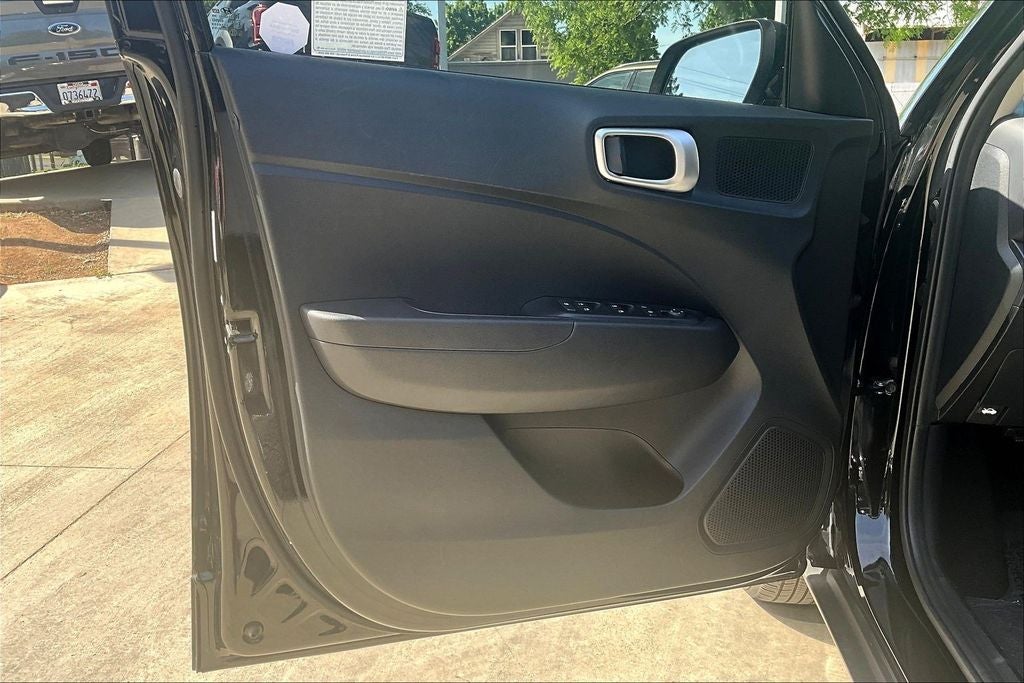 2024 Hyundai Venue SE