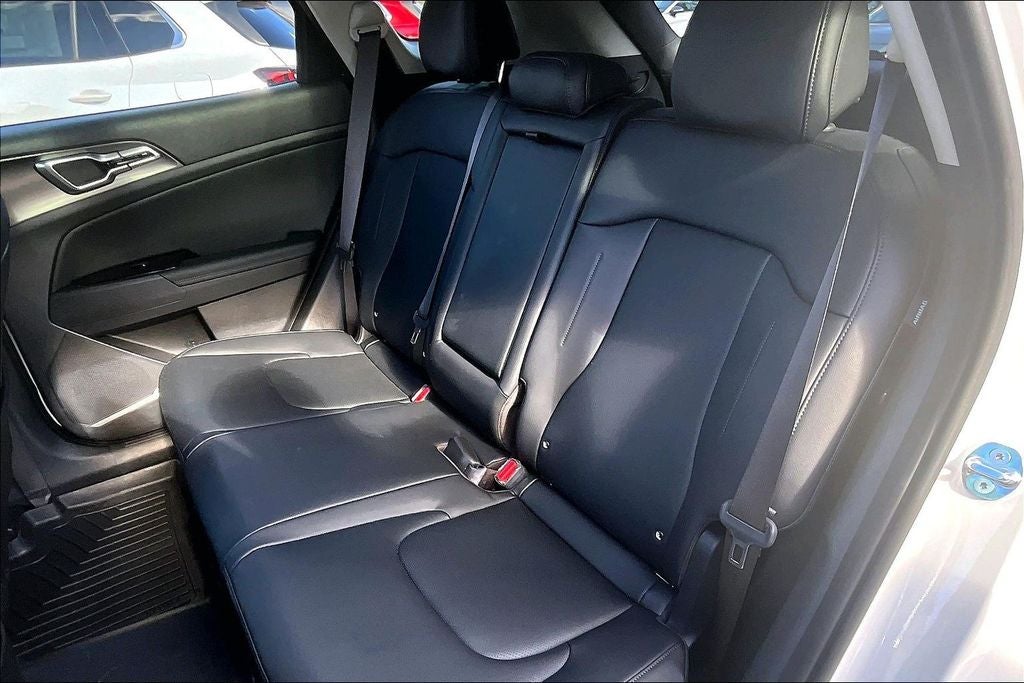 2025 Kia Sportage Hybrid EX