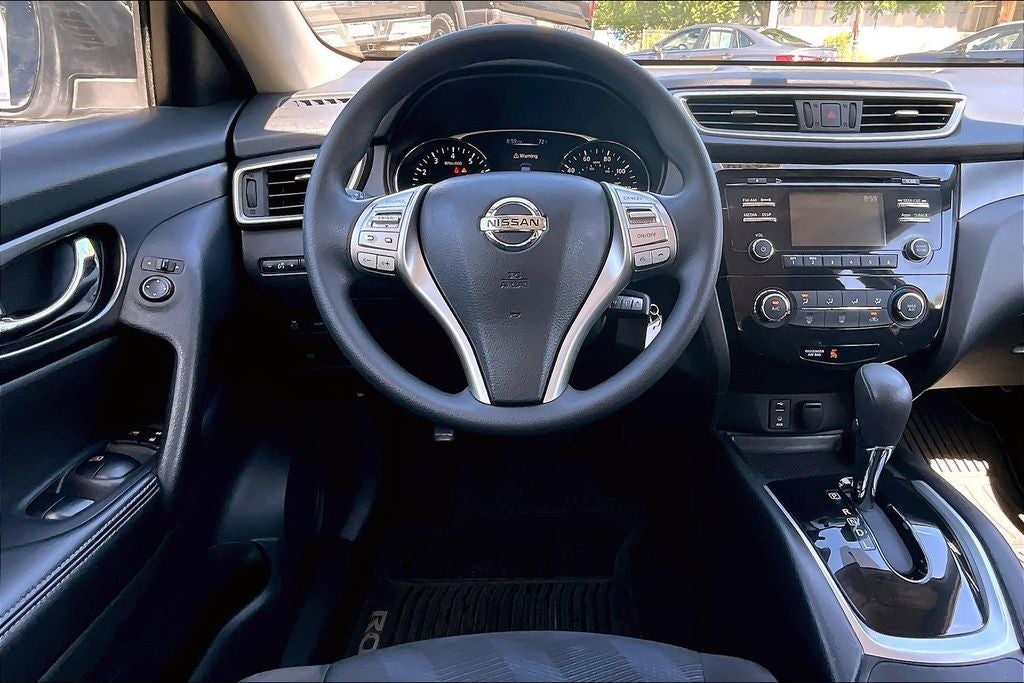 2015 Nissan Rogue S