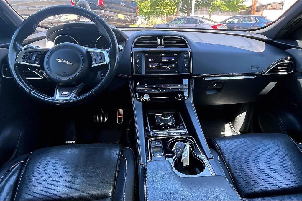 2017 Jaguar F-PACE S