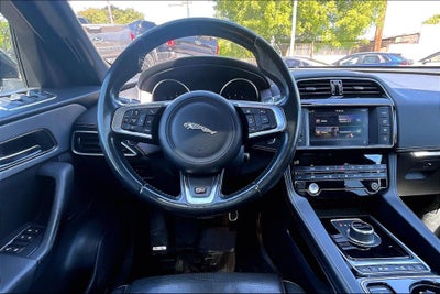 2017 Jaguar F-PACE S