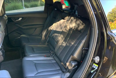 2019 Audi Q7 55 Premium Plus quattro