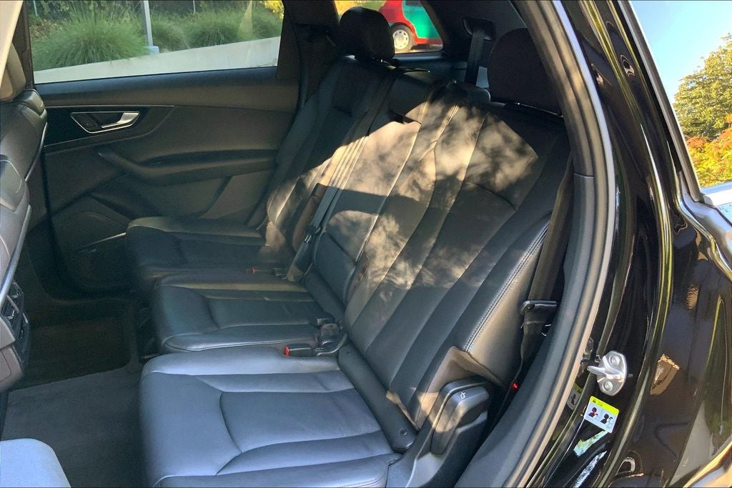 2019 Audi Q7 55 Premium Plus quattro
