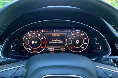 2019 Audi Q7 55 Premium Plus quattro