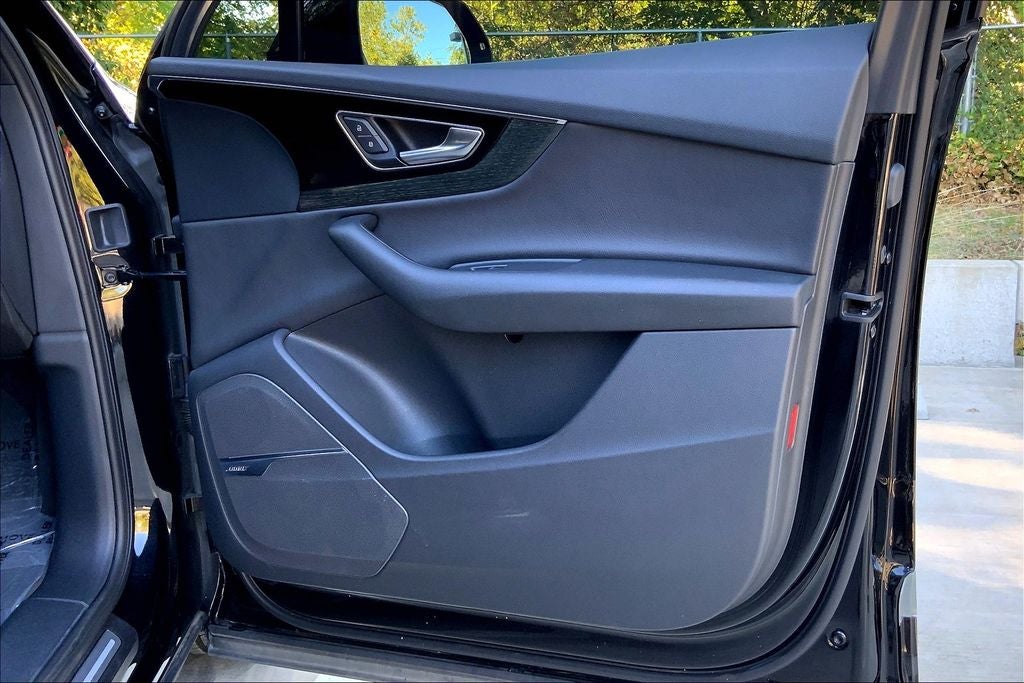 2019 Audi Q7 55 Premium Plus quattro