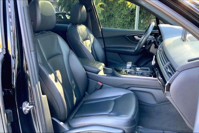 2019 Audi Q7 55 Premium Plus quattro