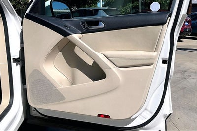 2013 Volkswagen Tiguan SE 4Motion