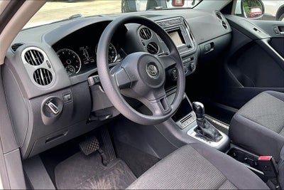 2017 Volkswagen Tiguan Limited 2.0T 4Motion