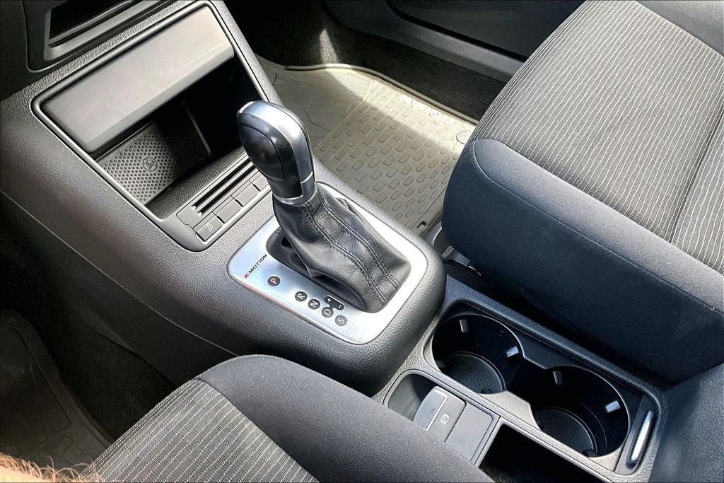 2017 Volkswagen Tiguan Limited 2.0T 4Motion