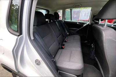 2017 Volkswagen Tiguan Limited 2.0T 4Motion