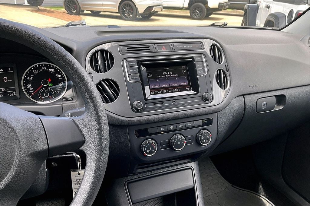2017 Volkswagen Tiguan Limited 2.0T 4Motion