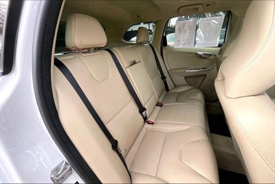 2016 Volvo XC60 T5 Drive-E Premier