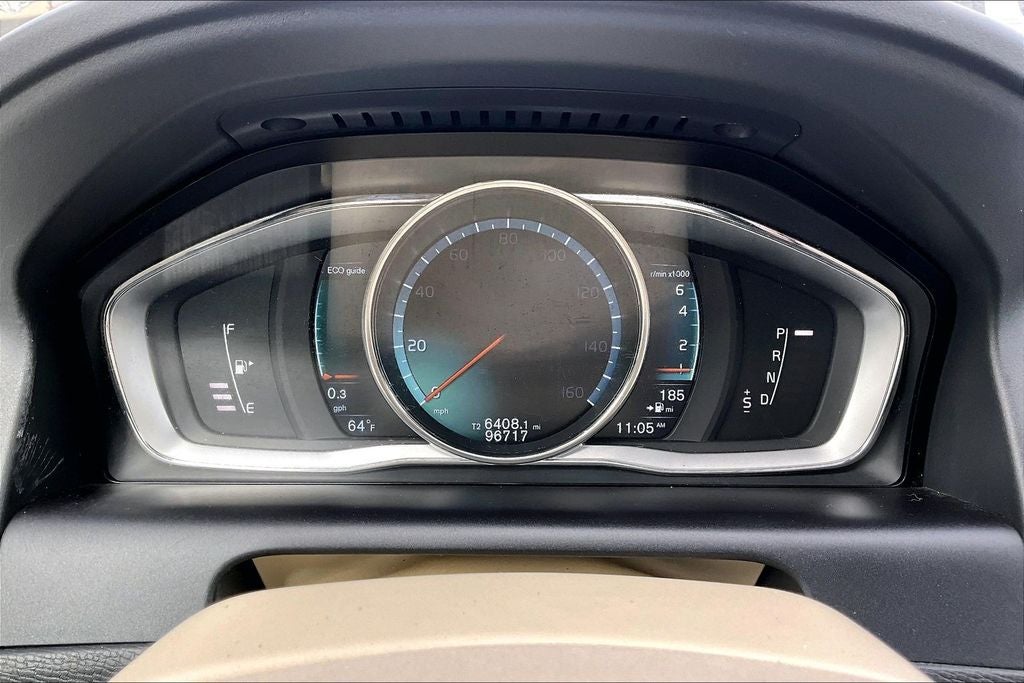 2016 Volvo XC60 T5 Drive-E Premier