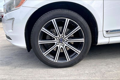 2016 Volvo XC60 T5 Drive-E Premier